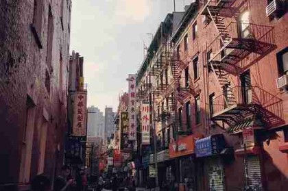 付费模式！鉴黄师官网热点观测深读